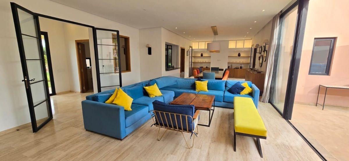 PHOTO-2026-01-09-21-49-38-2