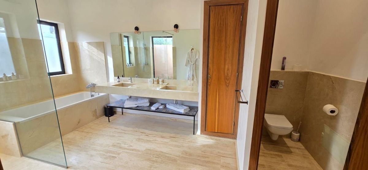 PHOTO-2026-01-09-21-49-41-3