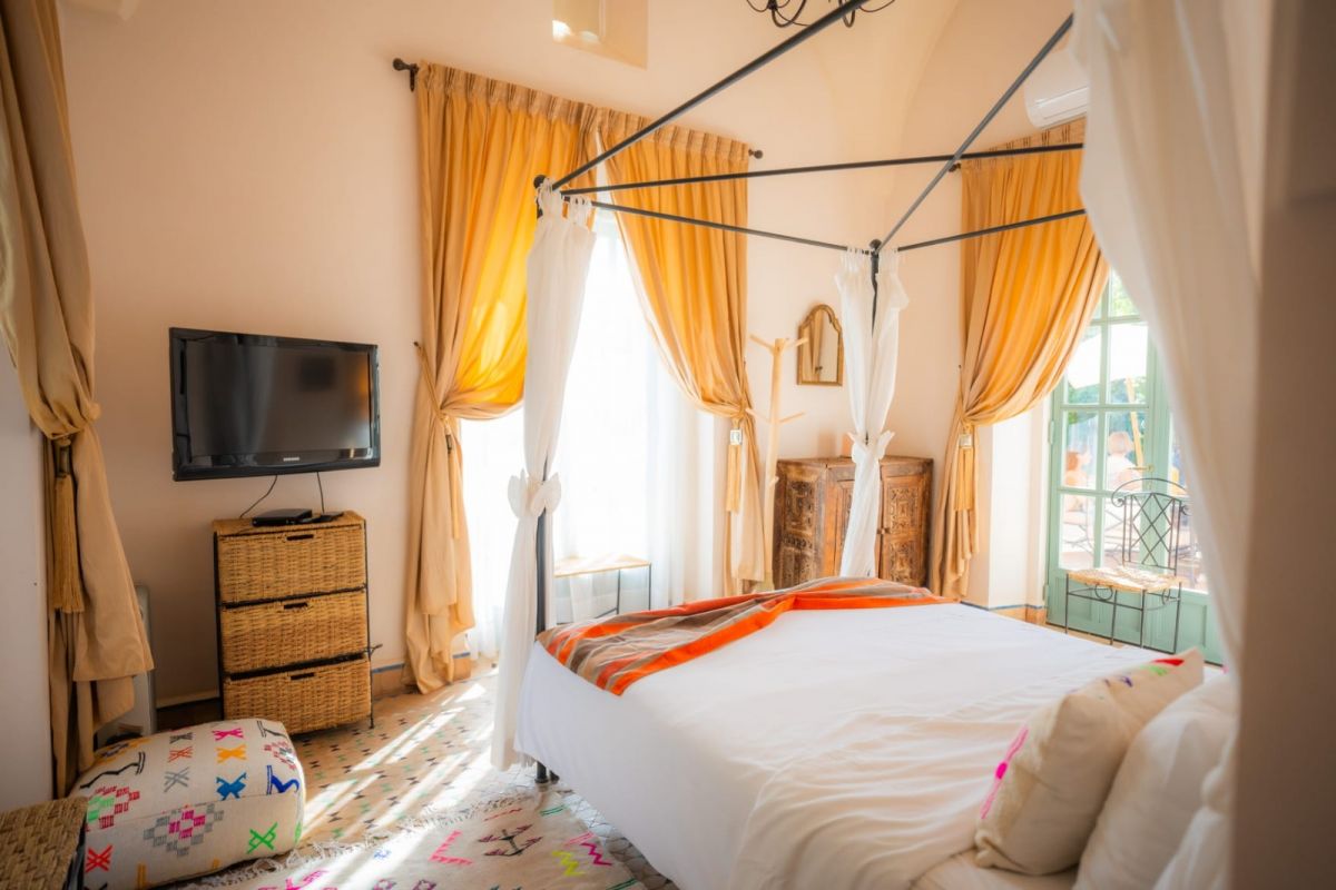 PHOTO-2025-12-05-09-44-06-1