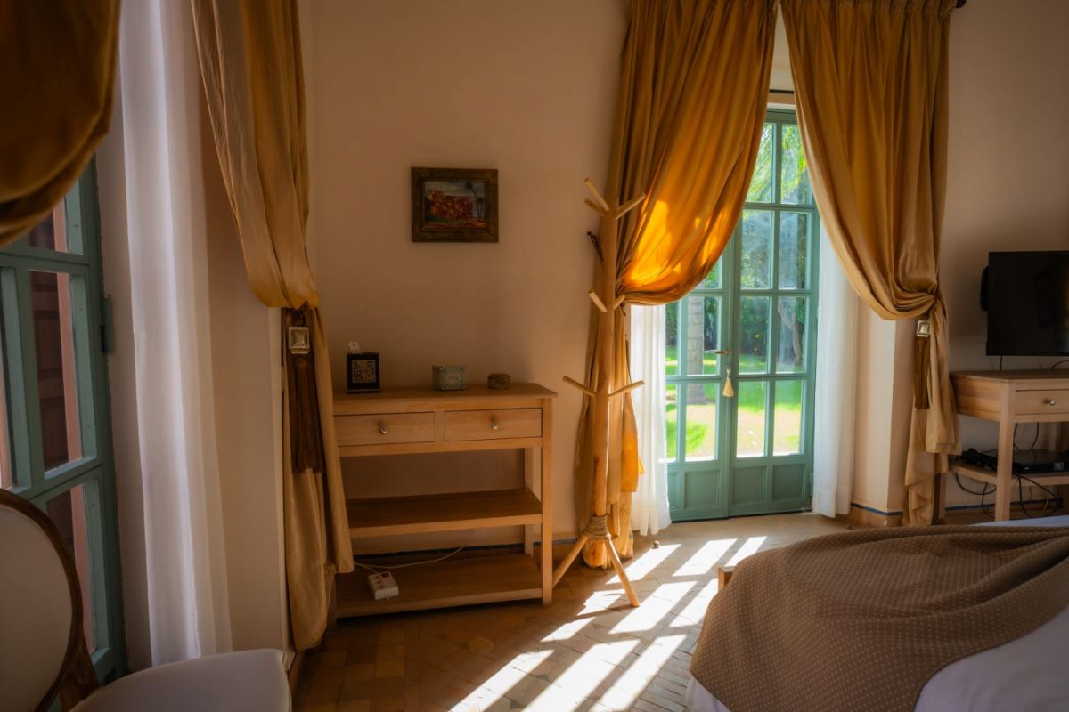 PHOTO-2025-12-05-09-44-08-3