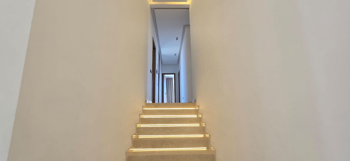 PHOTO-2025-12-11-12-06-47