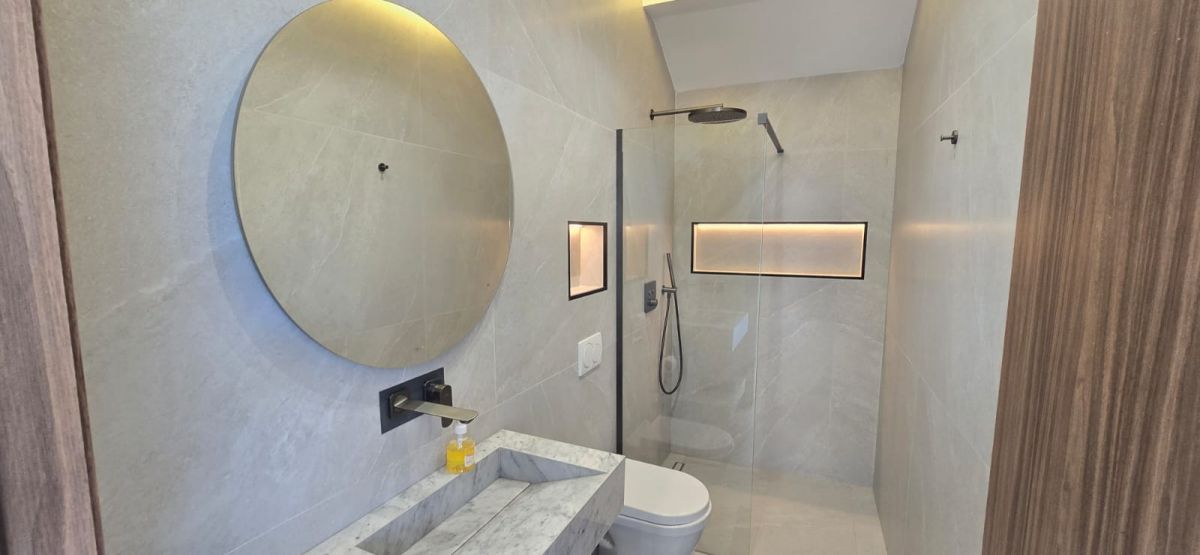 PHOTO-2025-12-11-12-06-50-1