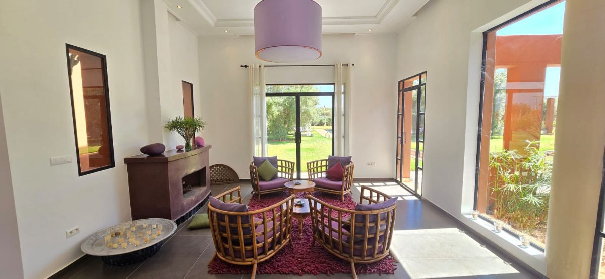 SALON VILLA MARRAKECH RTE AMIZMIZ