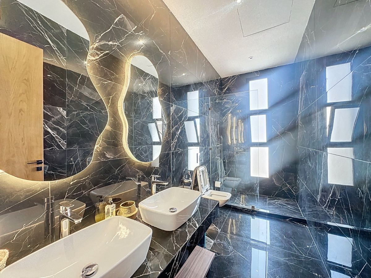 TOILETTES INVITES GOLF MARRAKECH T