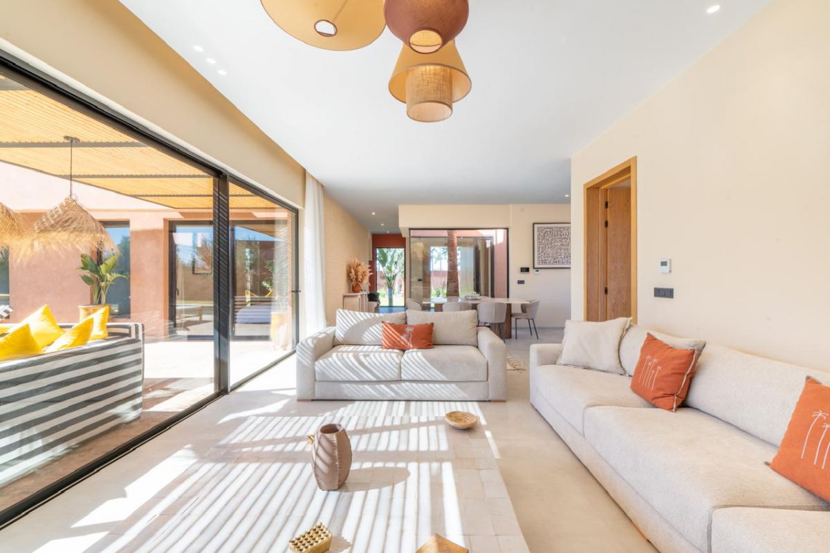 salon ouverture piscine Marrakech Route amizmiz